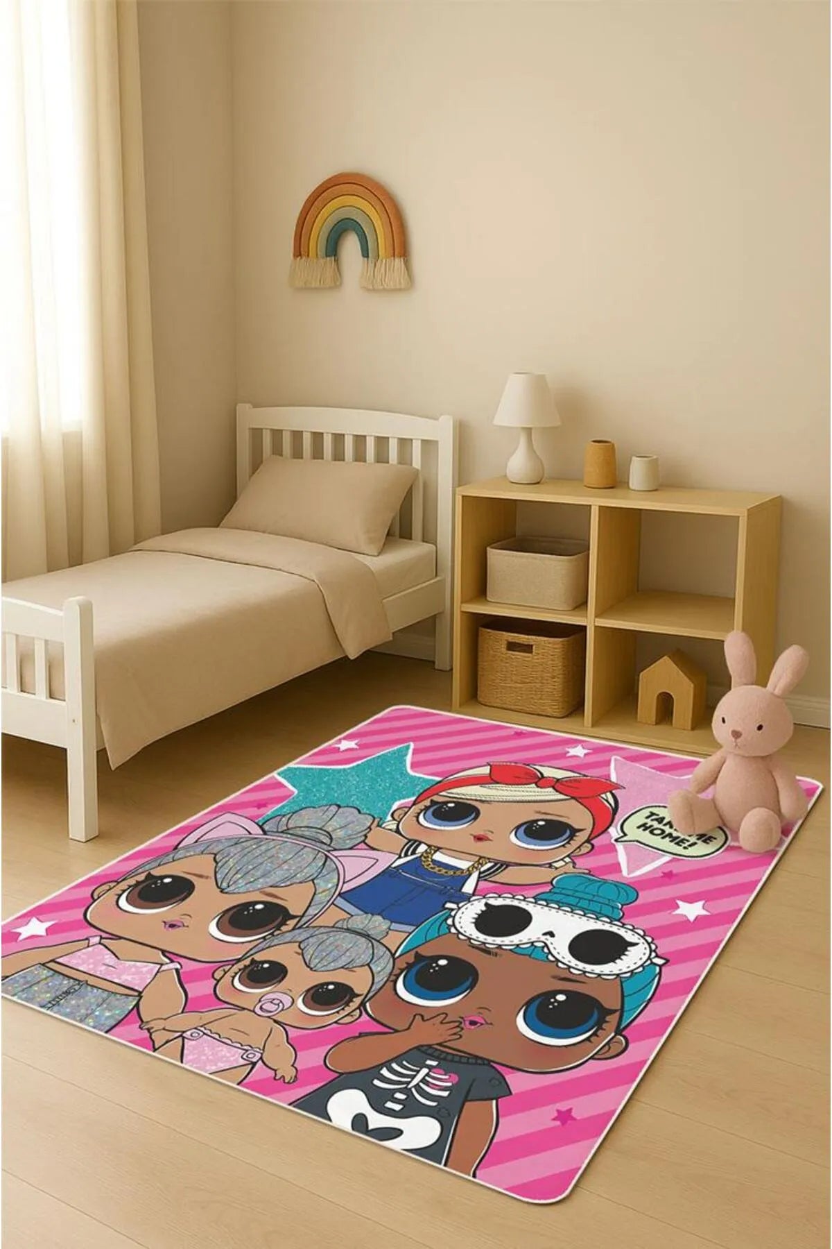 Kız Çocuk Odası Sevimli Bebek Desenli Kaymaz Taban Halı H01229A