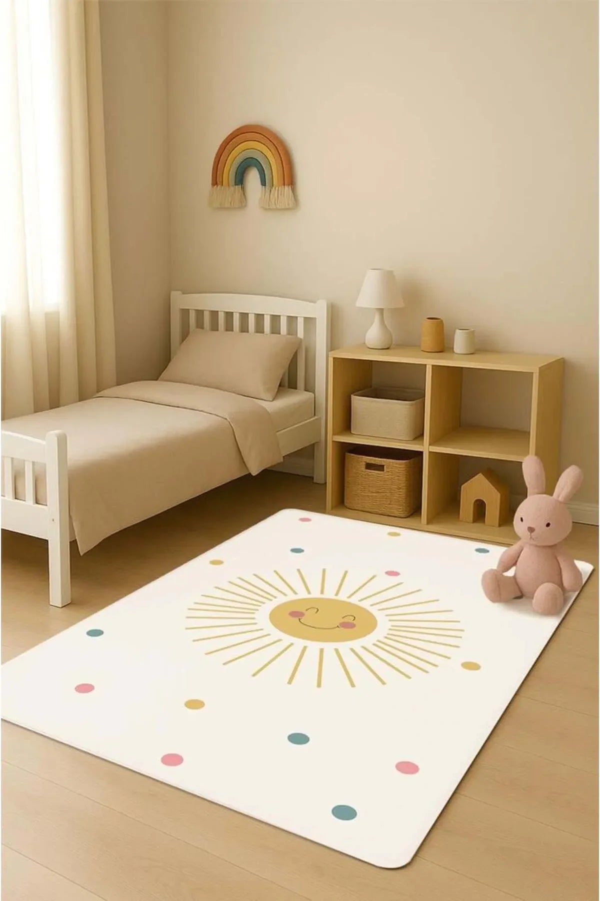 Gülen Güneş Desenli Çocuk Odası Kaymaz Taban Halı H01228A