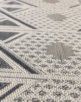 Geometrik Üçgen Desenli Modern Salon Halısı - Gri İskandinav Tarzı image 3