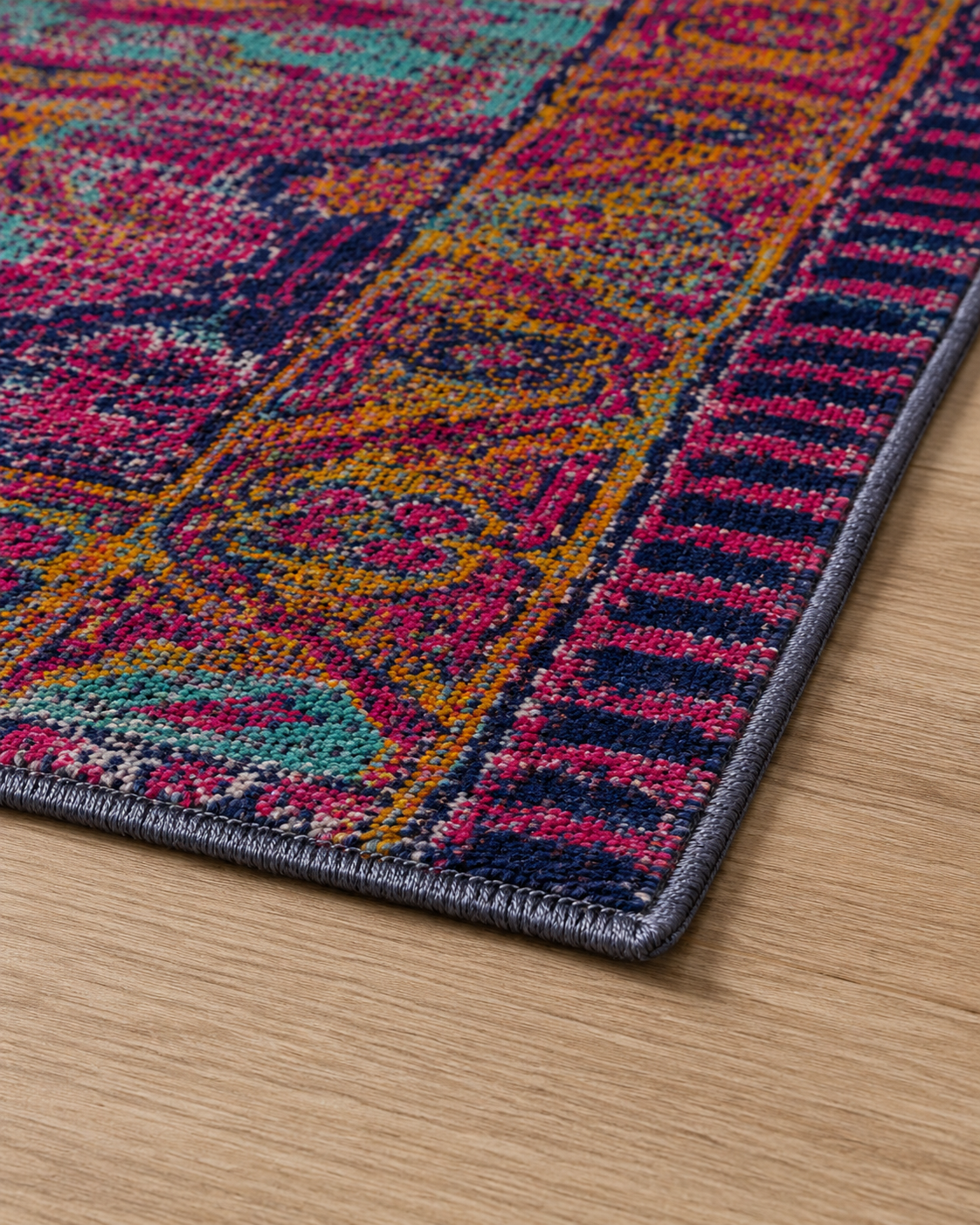 Lacivert Fuşya Renkli Vintage Desenli Sisal Dokuma Salon Halısı