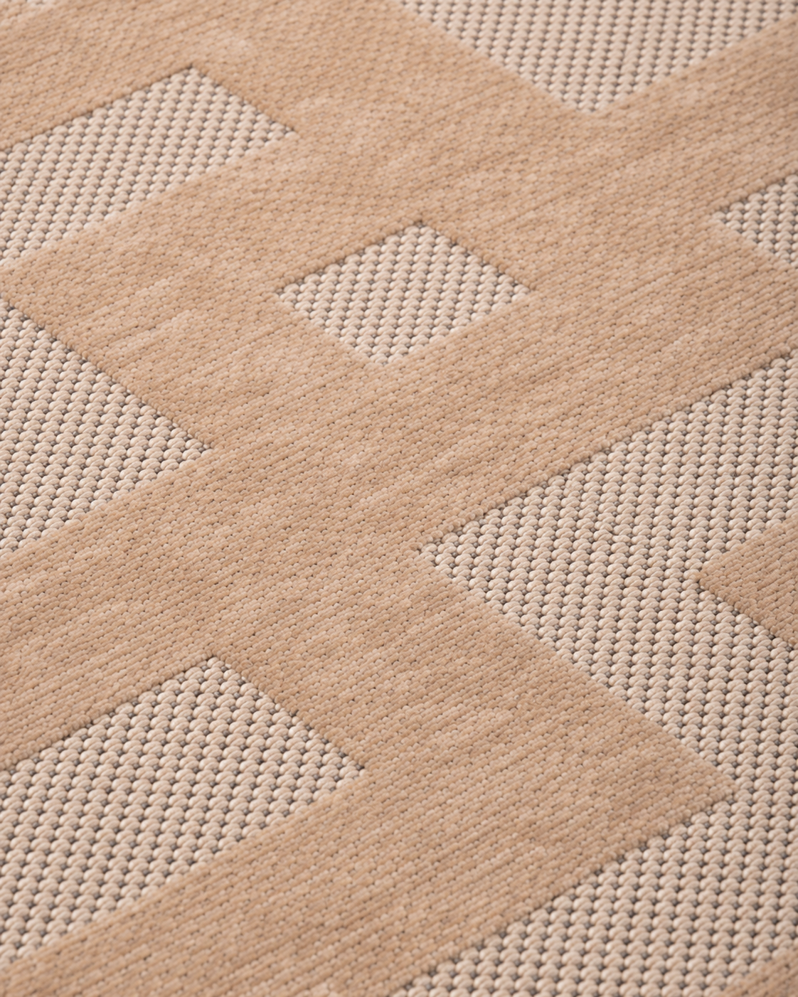 Modern Labirent Geometrik Desenli Pudra Bej Şönil Kilim Halı
