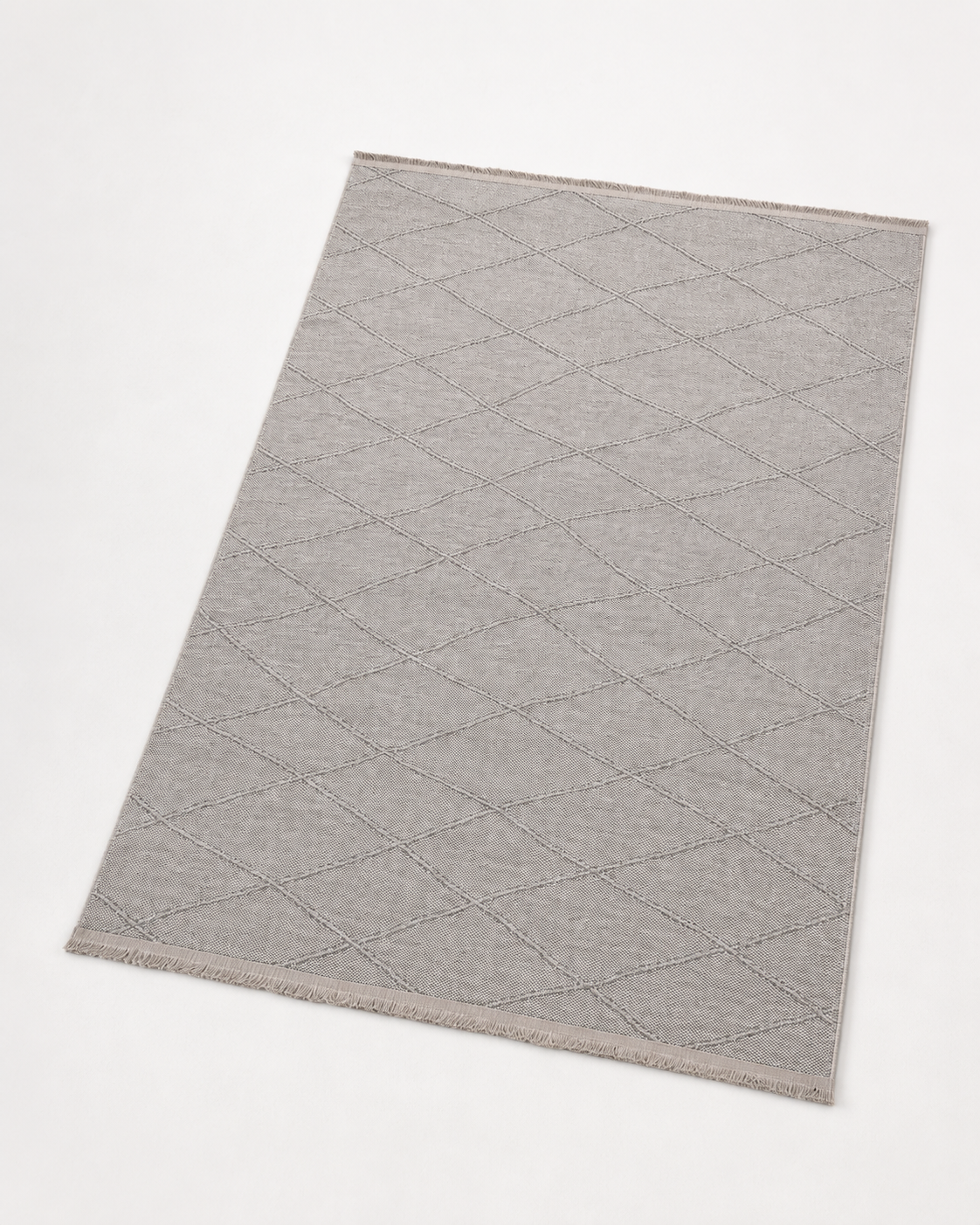 Modern Dokulu Açık Gri Baklava Desenli Şönil Kilim Halı