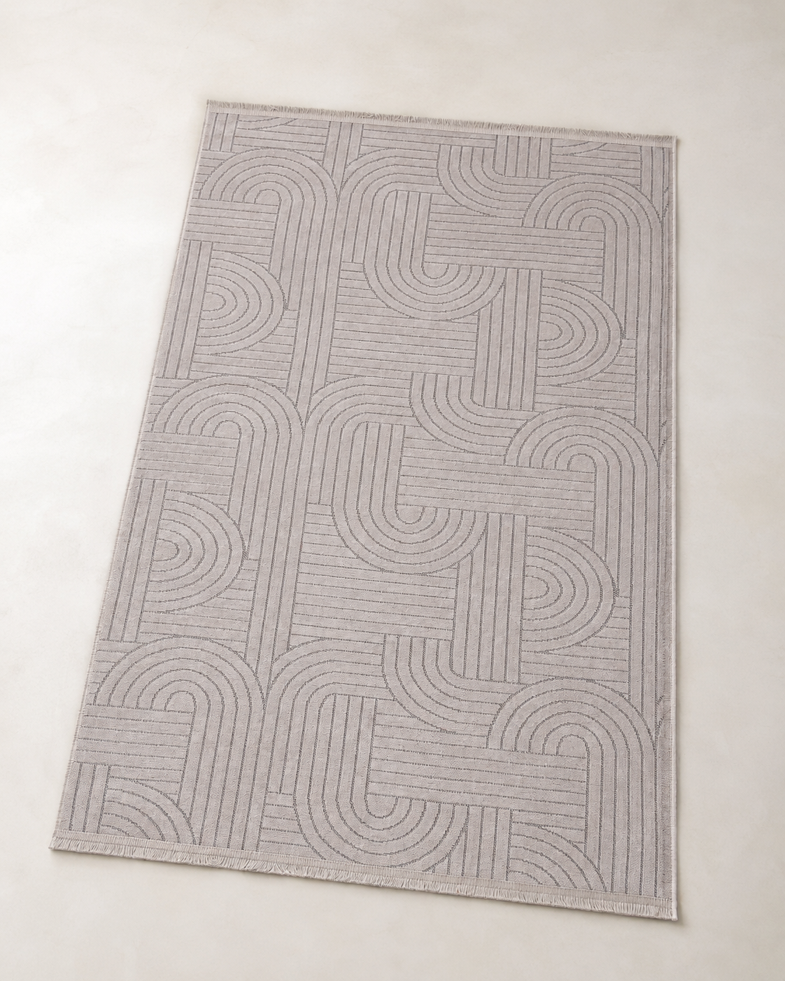 Açık Gri Soyut Kavis Desenli Modern Şönil Kilim Halı