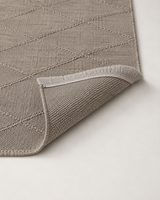 Modern Dokulu Vizon Gri Baklava Desenli Şönil Kilim Halı