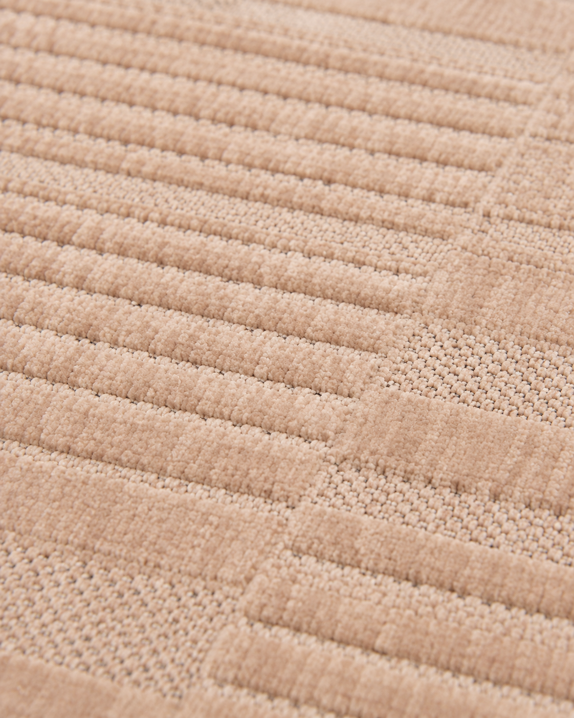 Modern Dokulu Bej Çizgi Desenli Şönil Kilim Halı