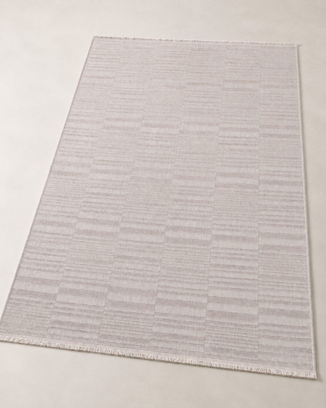 Modern Dokulu Gri Bej Çizgi Desenli Şönil Kilim Halı
