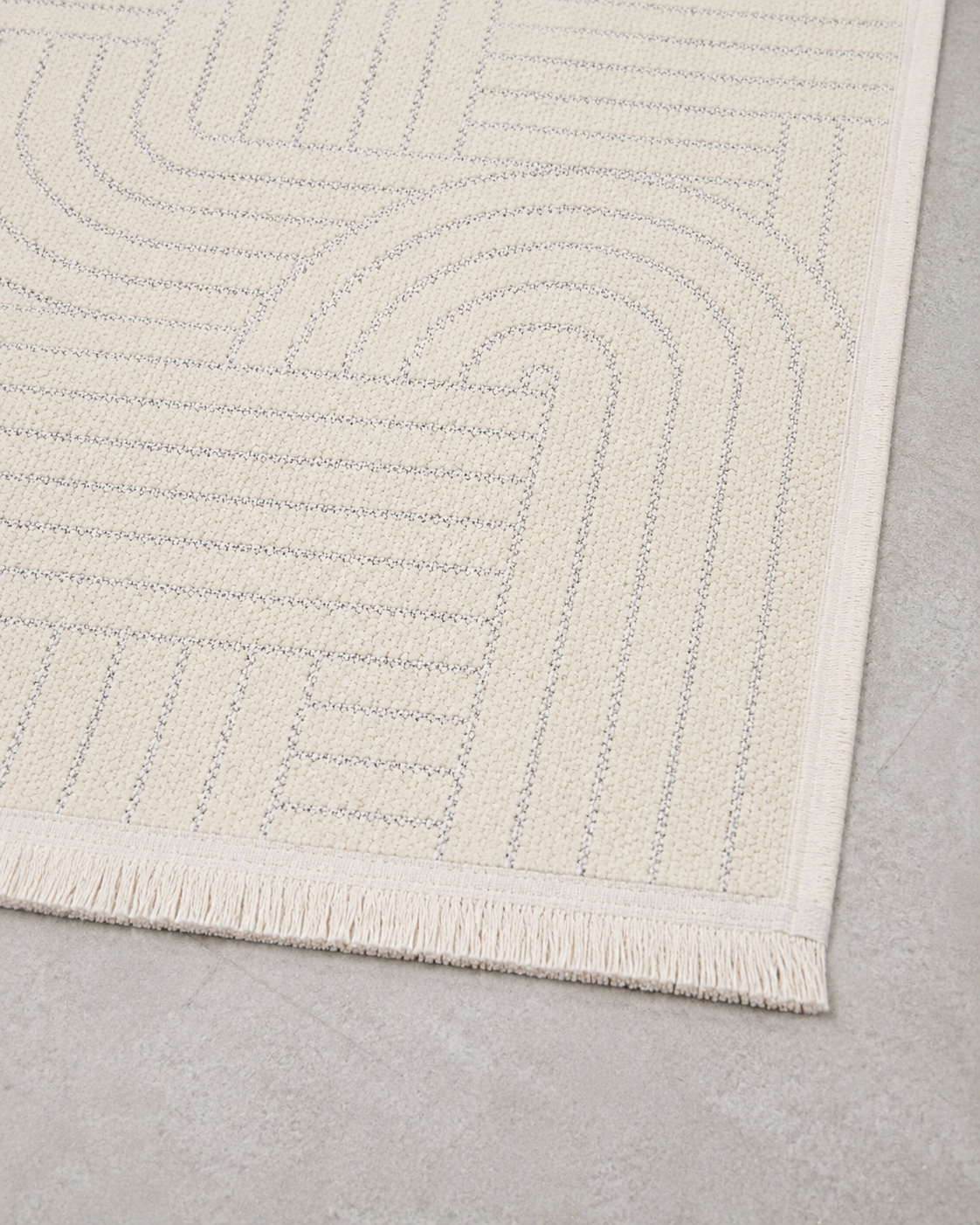 Modern Kavis Çizgi Desenli Krem Şönil Kilim Halı